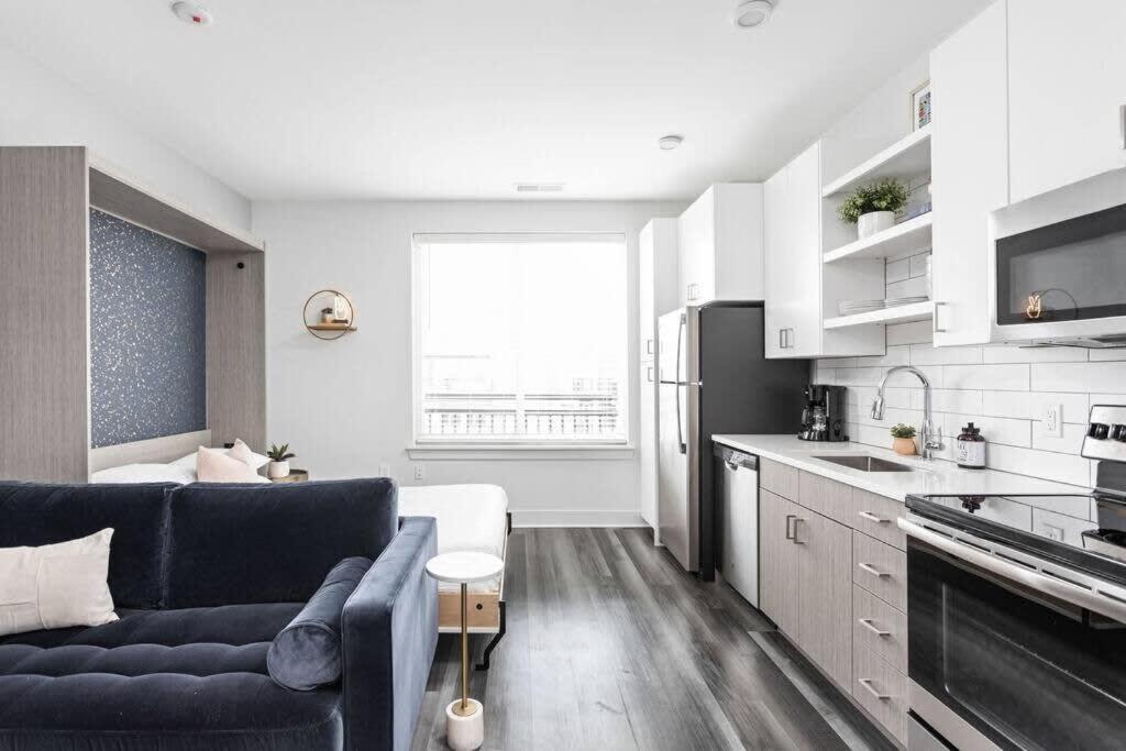 Dream Apartment Near Whole Foods Cozysuites インディアナポリス エクステリア 写真